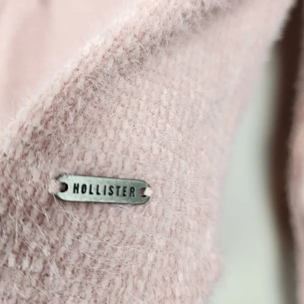 Hollister sz XS women cropped top sweater pink soft long sleeve teens